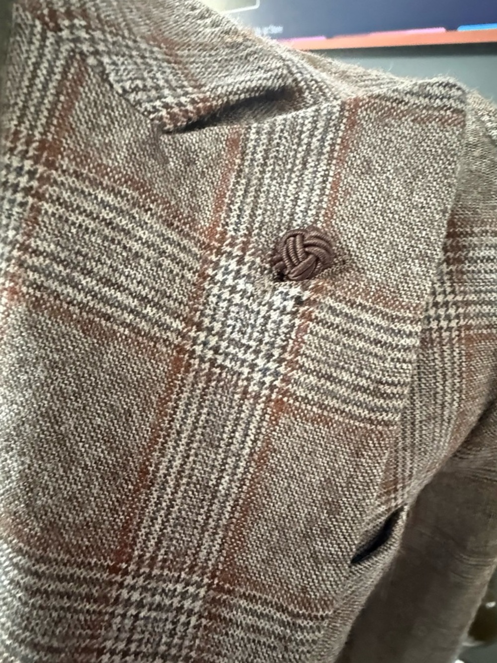 Beautiful Wool Blazer - Picture 3 of 12
